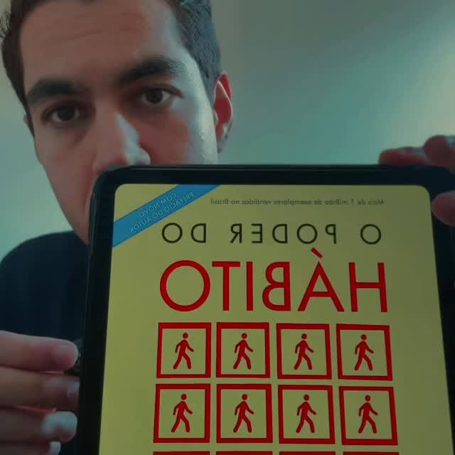 Você troca de óculos todo ano, gasta com lentes, armação, manutenção… E ainda convive com…